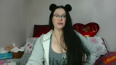 KHALEESI online show from 12-15-24, 08:36