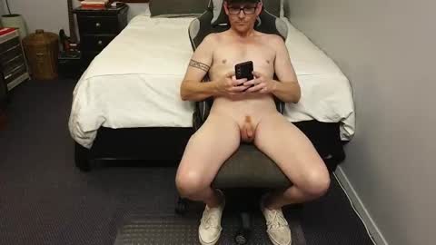 Snapshot of _bootylover___ chatting on 11-23-25, 04:45 bootylover online show from 11-23-25, 04:45