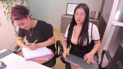    Brenda online show from 10-17-25, 07:05