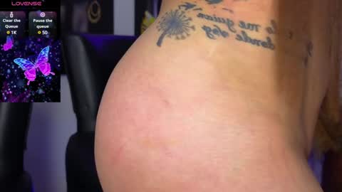 Brenna online show from 02-09-25, 01:22