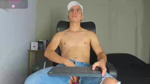 Snapshot of _bruno_bs chatting on 03-12-25, 03:18 BRUNO online show from 03-12-25, 03:18