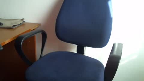 I will be back soon  online show from 02-18-25, 05:42