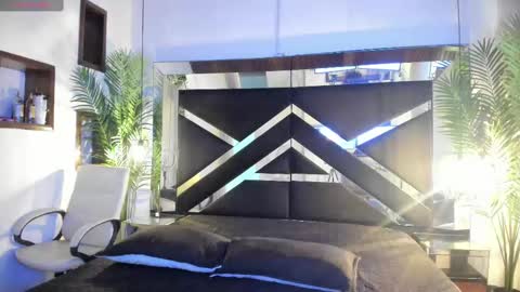 Candy online show from 09-24-25, 06:00