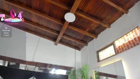 Candy online show from 10-06-25, 06:49