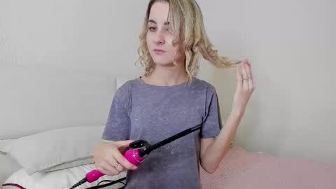   online show from 01-08-26, 12:24