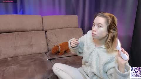 _capybara0_0 online show from 02-24-25, 05:43