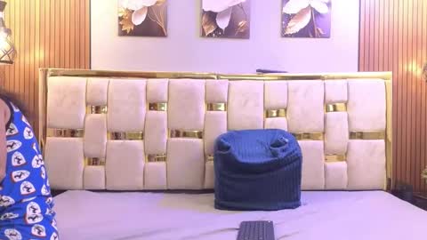 Snapshot of _caroline34 chatting on 04-08-26, 10:26 Caroline online show from 04-08-26, 10:26