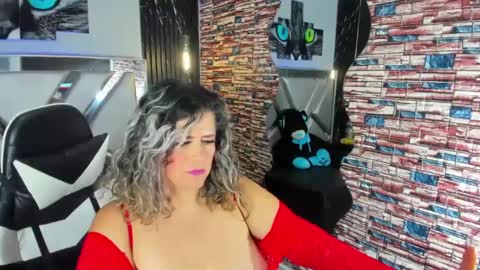 _casandra11 online show from 01-05-25, 03:00