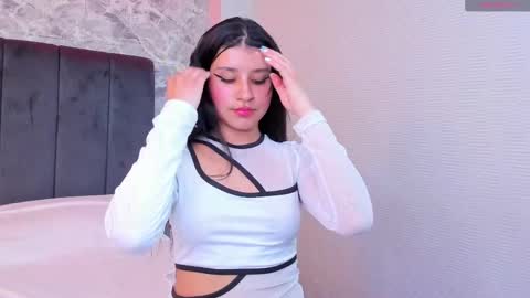 _catherineknight online show from 02-19-25, 09:14