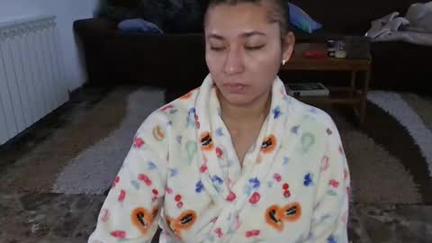 cat online show from 02-11-25, 03:08