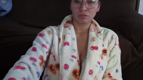 cat online show from 03-10-25, 02:59