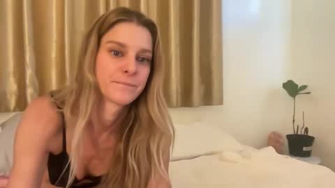 Chelsea xo online show from 12-06-24, 07:56