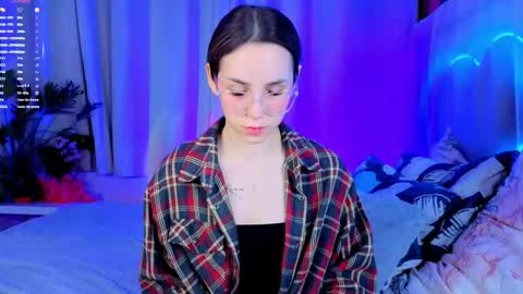 Cindy . online show from 11-22-25, 05:28