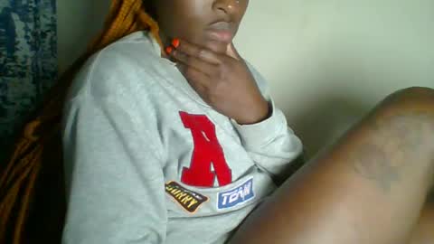 Snapshot of _clara01 chatting on 01-17-25, 09:50 clara online show from 01-17-25, 09:50