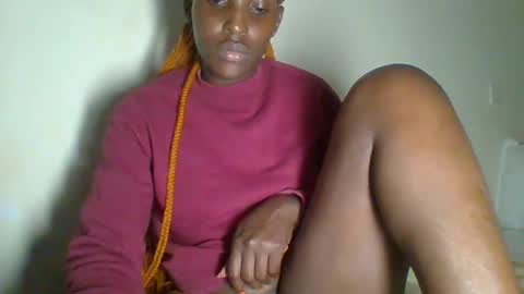 Snapshot of _clara01 chatting on 01-23-25, 07:40 clara online show from 01-23-25, 07:40