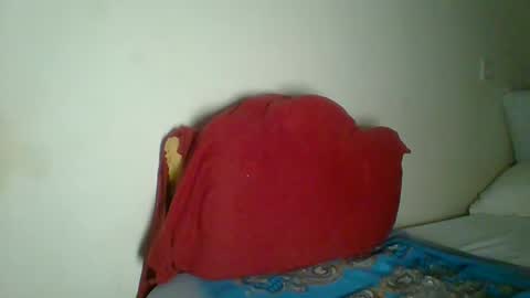 Snapshot of _clara01 chatting on 01-31-25, 10:10 clara online show from 01-31-25, 10:10