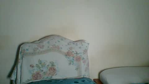 Snapshot of _clara01 chatting on 02-15-25, 07:27 clara online show from 02-15-25, 07:27