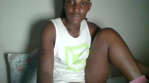 Snapshot of _clara01 chatting on 03-09-25, 02:50 clara online show from 03-09-25, 02:50