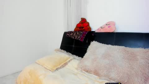  Chloe  online show from 12-03-24, 04:03