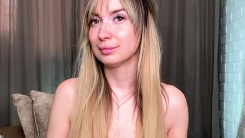 Snapshot of _crystal_moon_1 chatting on 11-04-25, 07:29 _crystal_moon_1 online show from 11-04-25, 07:29