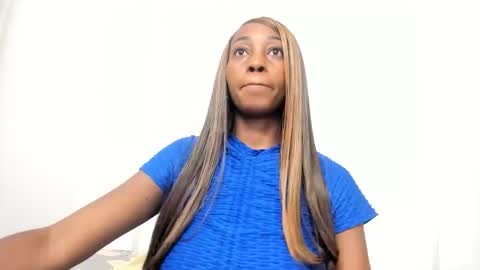 Snapshot of _danik0 chatting on 10-14-25, 12:22 danik online show from 10-14-25, 12:22