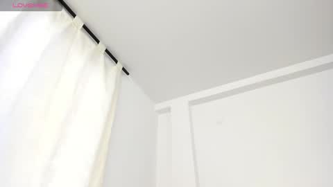 Snapshot of _danik0 chatting on 11-23-25, 06:08 danik online show from 11-23-25, 06:08