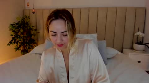 Snapshot of _dara_ chatting on 12-13-24, 12:53 Dara online show from 12-13-24, 12:53