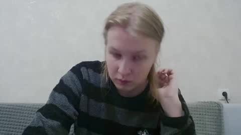 Snapshot of _dash_ chatting on 11-08-25, 04:07 Tony online show from 11-08-25, 04:07