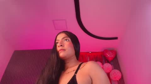 Dione online show from 02-15-26, 07:10