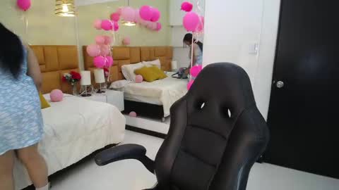 Dulcinea online show from 02-09-25, 11:47