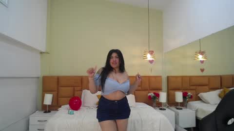 Dulcinea online show from 02-18-25, 02:16