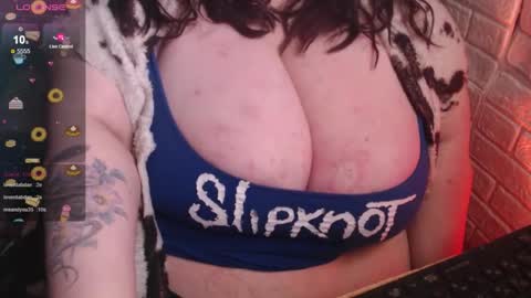 LIsa online show from 12-04-25, 08:34