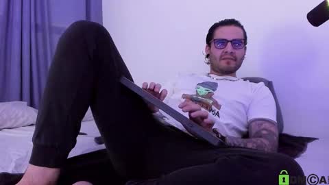 Snapshot of _elon_coxx_ chatting on 10-09-25, 10:41 - online show from 10-09-25, 10:41