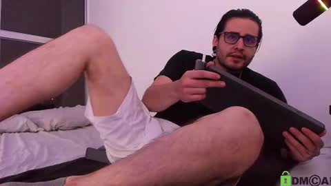 Snapshot of _elon_coxx_ chatting on 10-11-25, 11:14 - online show from 10-11-25, 11:14