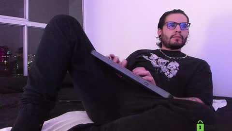 Snapshot of _elon_coxx_ chatting on 10-25-25, 11:54 - online show from 10-25-25, 11:54