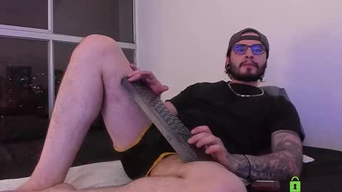 Snapshot of _elon_coxx_ chatting on 11-07-25, 01:49 - online show from 11-07-25, 01:49