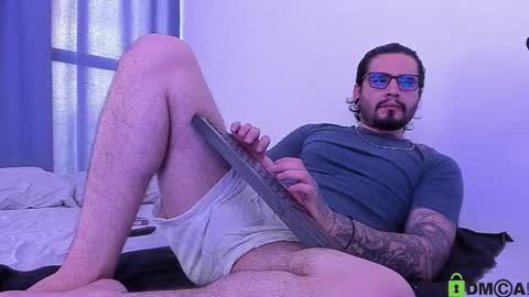 Snapshot of _elon_coxx_ chatting on 11-14-25, 09:46 - online show from 11-14-25, 09:46