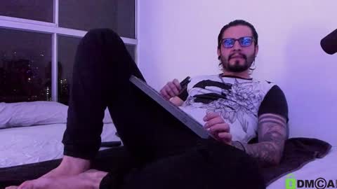 Snapshot of _elon_coxx_ chatting on 11-16-25, 12:49 - online show from 11-16-25, 12:49