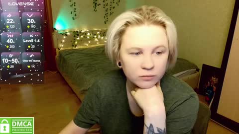 chloue and Gretta online show from 12-16-24, 05:59