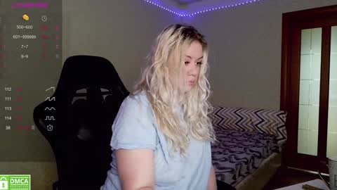 chloue and Gretta online show from 01-09-25, 06:15