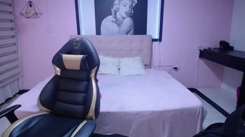 _emaa_ online show from 11-07-25, 12:16