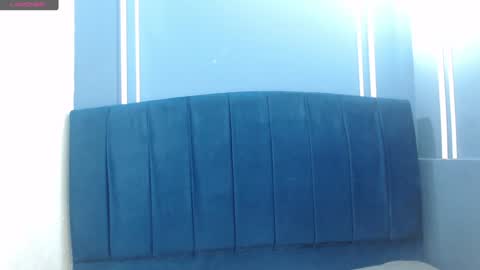 Snapshot of _emma_diamond_ chatting on 12-20-24, 01:14 Emma online show from 12-20-24, 01:14