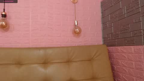 Snapshot of _emma_diamond_ chatting on 01-13-25, 06:49 Emma online show from 01-13-25, 06:49