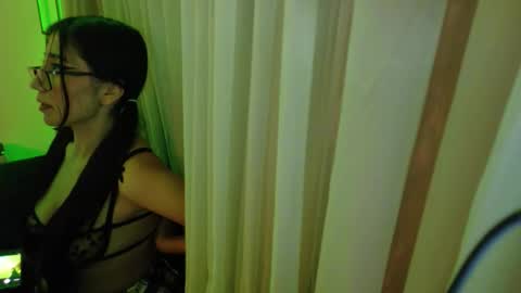 Emmaa Harper3 online show from 09-25-25, 08:18