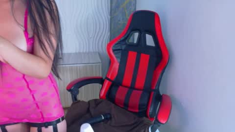 Emmaa Harper3 online show from 11-19-25, 06:57