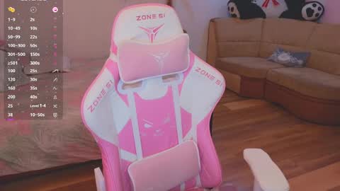 Evie online show from 01-09-25, 03:36