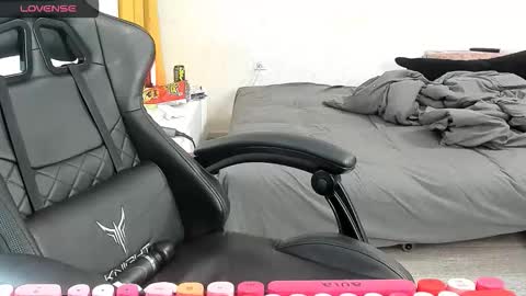 Alis online show from 10-14-25, 09:43