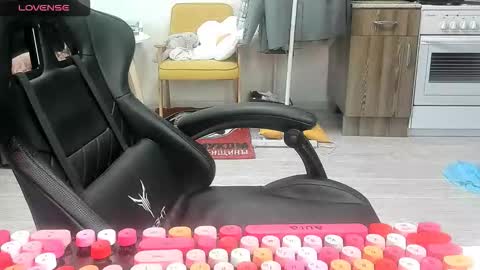 Alis online show from 02-10-26, 09:13