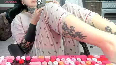 Alis online show from 02-15-26, 07:16