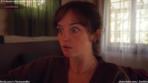 Snapshot of _freckles chatting on 01-19-25, 09:34 Jacqui Queen goddess motorcycle mozzarella Jaq next livestream see bio online show from 01-19-25, 09:34